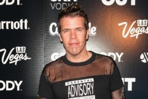 Read more about the article Inside Perez Hiltonâs rollercoaster career, life and turbulent 2026 before horrific livestream ‘suicide attempt’