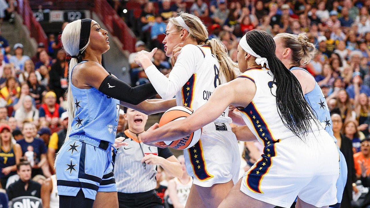 You are currently viewing ESPN buries DiJonai Carrington dirty foul on Sophie Cunningham, ‘white privilege’ post