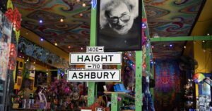 Read more about the article How Deadheads became rock and roll’s greatest renewable resource