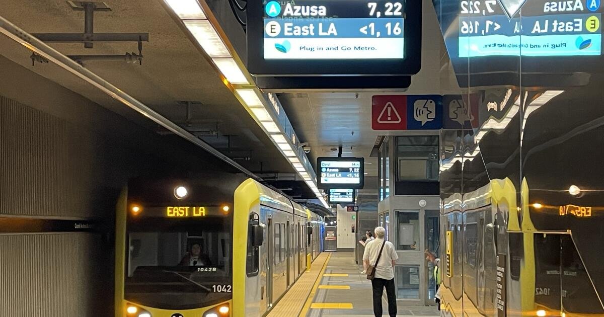 You are currently viewing Homelessness has dropped 57% on Metro system since 2024, count finds