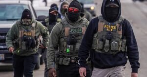 Read more about the article ICE to outfit officers with gloves that can deliver electric shocks