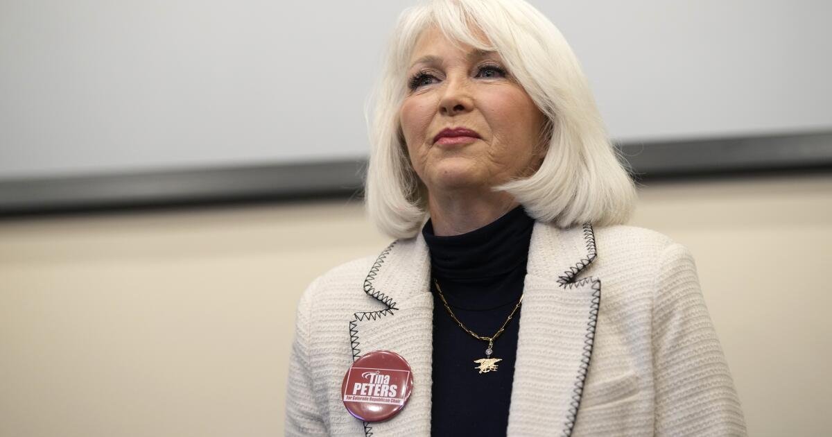 You are currently viewing A convicted election denier went to prison. Now, she might help run elections in a California county