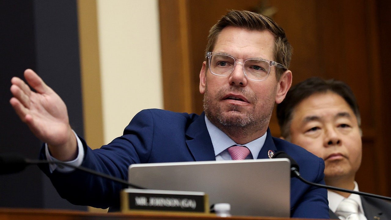Read more about the article Swalwell admitted to having sex with suspected spy ‘Fang Fang’ multiple times: docs