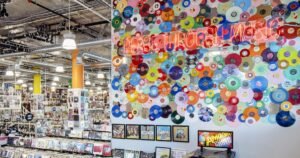 Read more about the article The 46 best record stores in and around L.A.