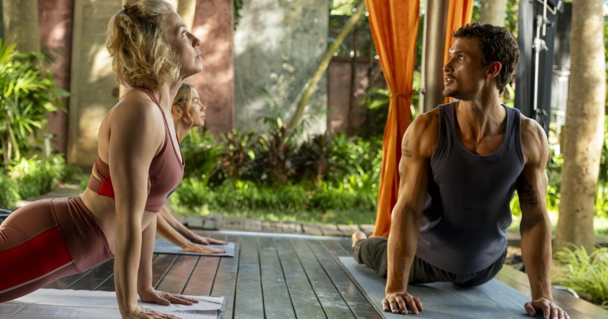 You are currently viewing 11 relaxing ways to live like a White Lotus character in L.A.