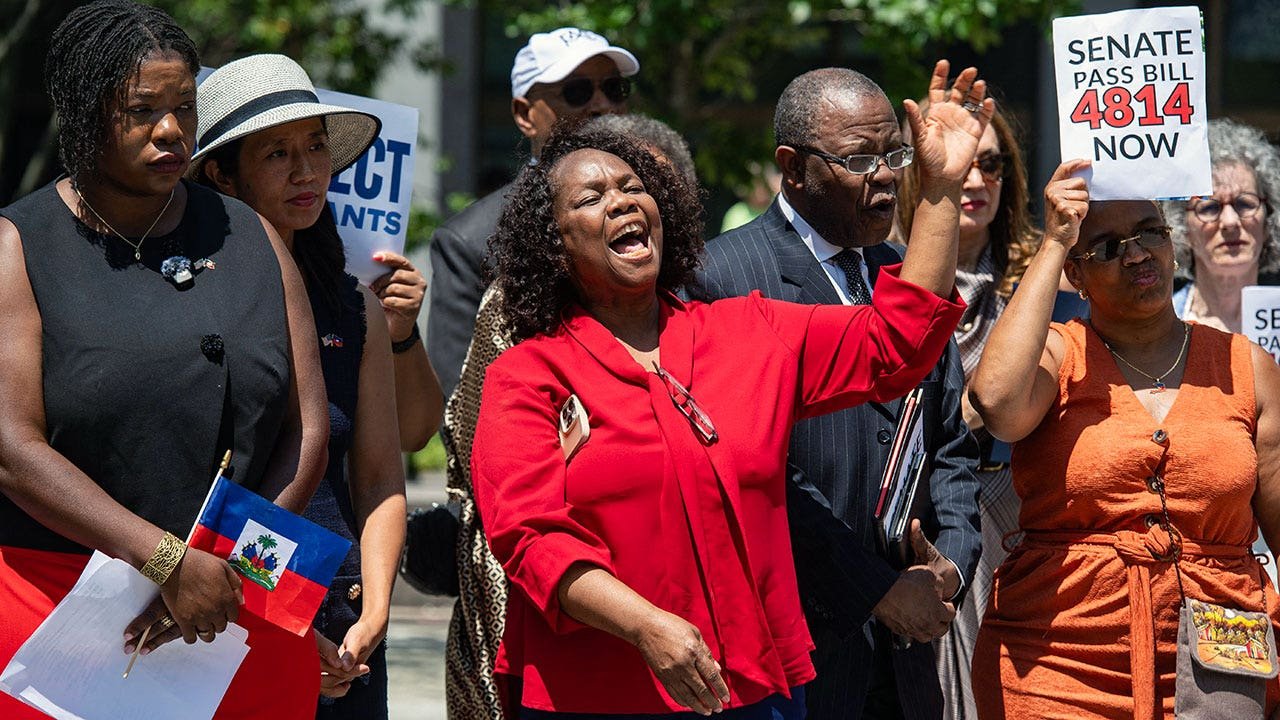 You are currently viewing Trump wins as Haiti TPS injunction lifted after Supreme Court ruling
