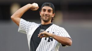 Read more about the article World Cup hero throws out first pitch at Yankee Stadium and sets the bar high for all other athletes