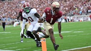 Read more about the article Former Florida State QB Thomas Castellanos suing NCAA, seeks portal access after landmark eligibility ruling
