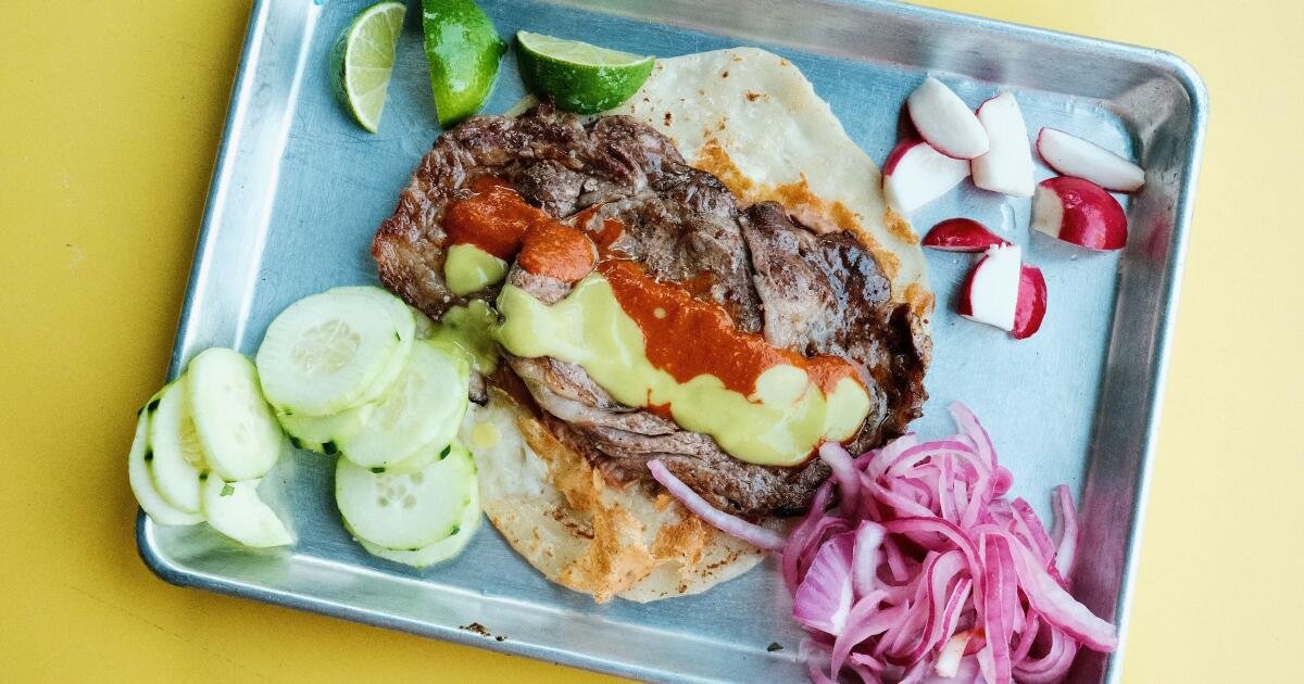 You are currently viewing El Ruso taqueria opens its first restaurant in Studio City
