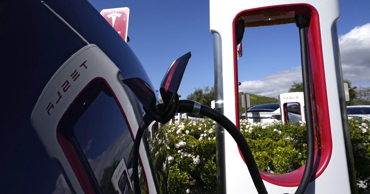 You are currently viewing California’s instant EV rebates are now available for these three brands