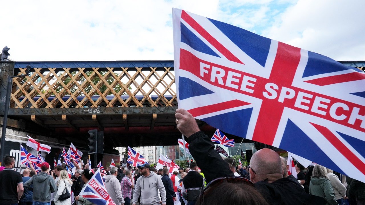 You are currently viewing State Department offers $500K in grants as part of free speech push in Britain