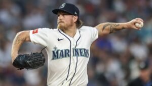 Read more about the article Mariners’ Gabe Speier, Dan Wilson suspended after hitting Gleyber Torres