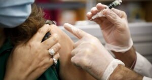 Read more about the article A new flu vaccine geared to older people is coming soon