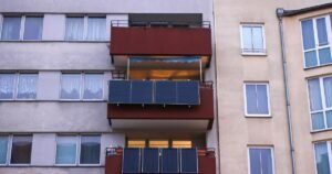 Read more about the article Finally, a solar solution for renters. Can California catch up?