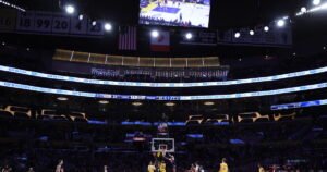 Read more about the article Former Disney CEO Bob Iger and investor Josh Kushner buy the Los Angeles Lakers
