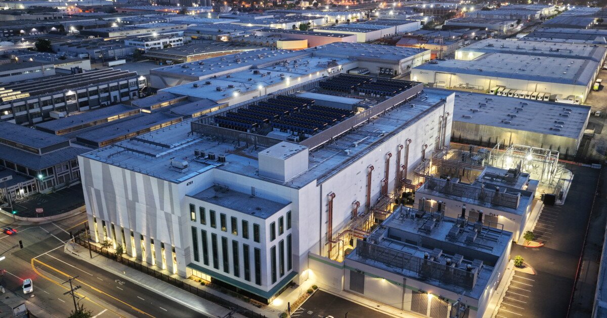 You are currently viewing Data centers are a political issue crossing party lines, driving voters to candidates