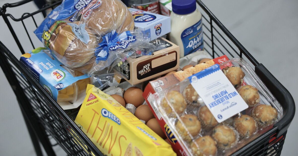You are currently viewing Over 4 million people are no longer receiving food aid amid sweeping changes to SNAP