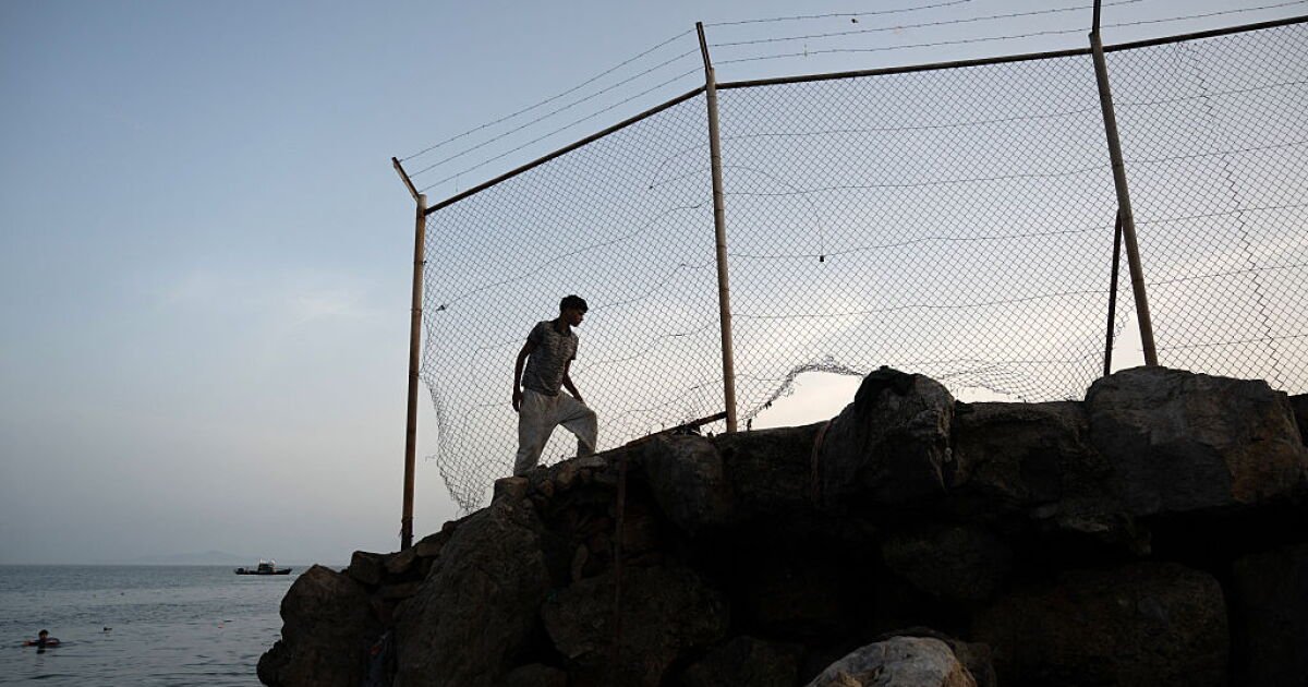 You are currently viewing Spain’s Pedro Sánchez was a hero of migrants. After Ceuta, he faces his biggest challenge