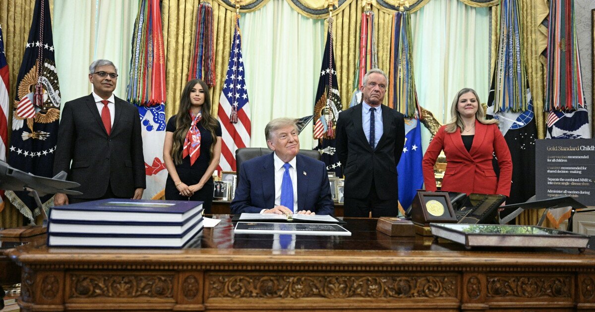 You are currently viewing Trump and RFK Jr. try again to upend vaccines for kids