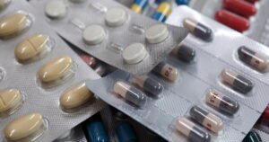 Read more about the article Kalshi and Polymarket bets on clinical trials criticized as ‘ghastly’