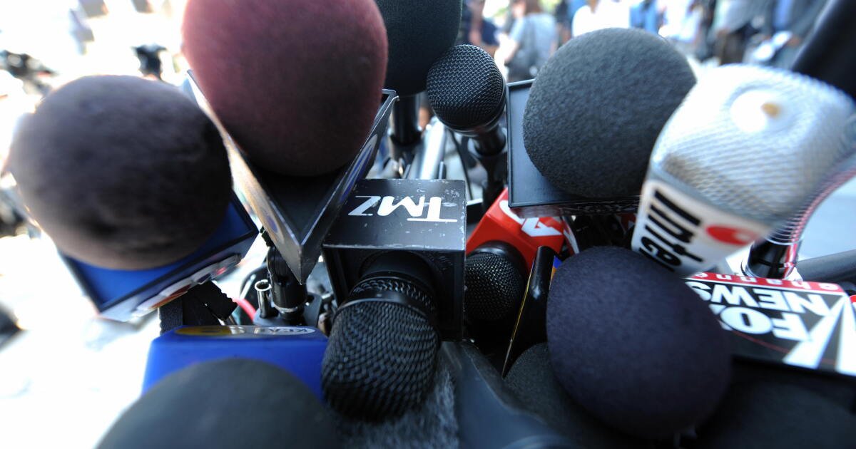 You are currently viewing Celebrity culture is one thing. For TMZ, Congress is the new ‘reality show’