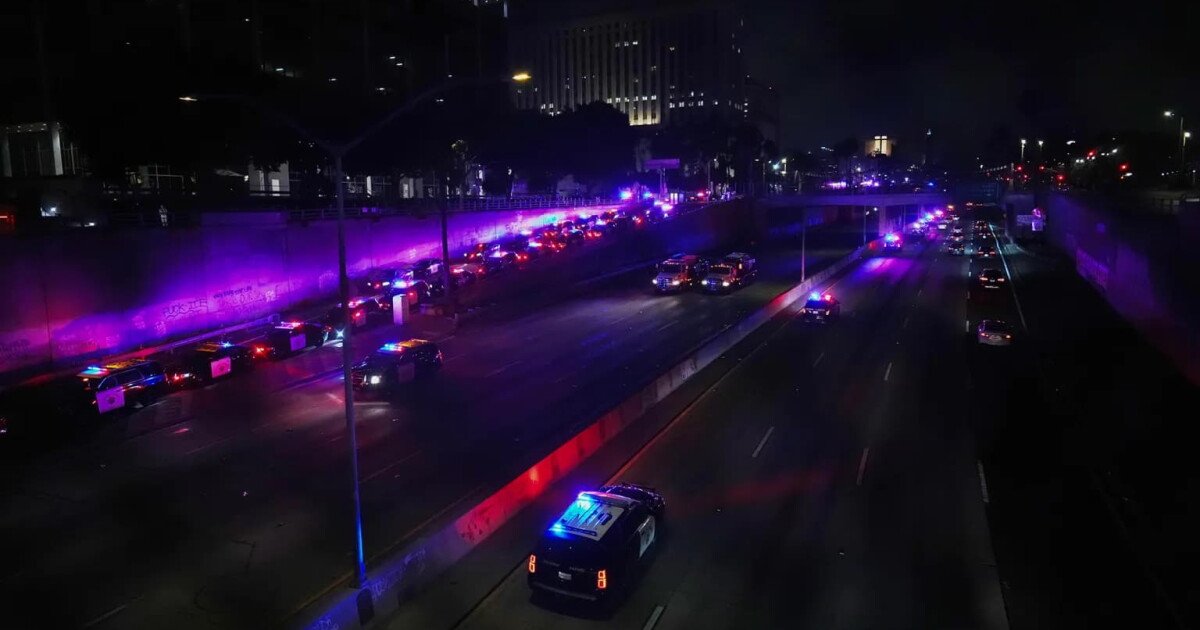 You are currently viewing Court blocks CHP from firing officer caught in LA overtime scandal