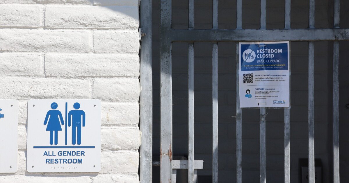 You are currently viewing San Diego to reopen Mission Bay restrooms after public outcry over closures