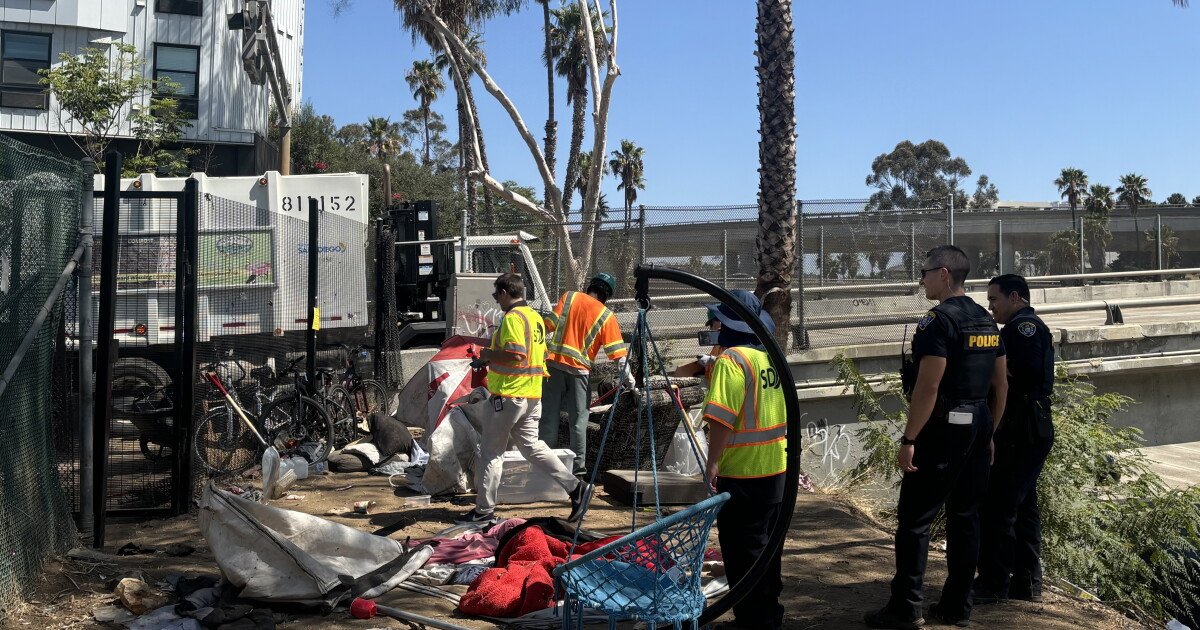 You are currently viewing San Diego renews and expands freeway encampment-clearing agreement