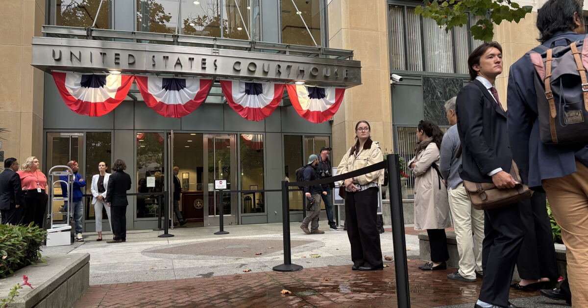 You are currently viewing ‘Profits won.’ The child safety trial against Meta kicks off in federal court
