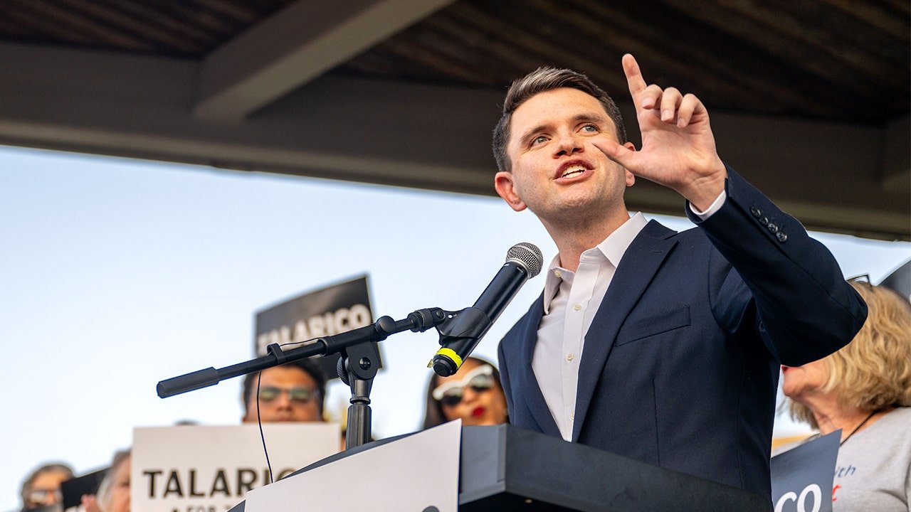 You are currently viewing James Talarico slammed by Ted Cruz over criticizing bible-related education