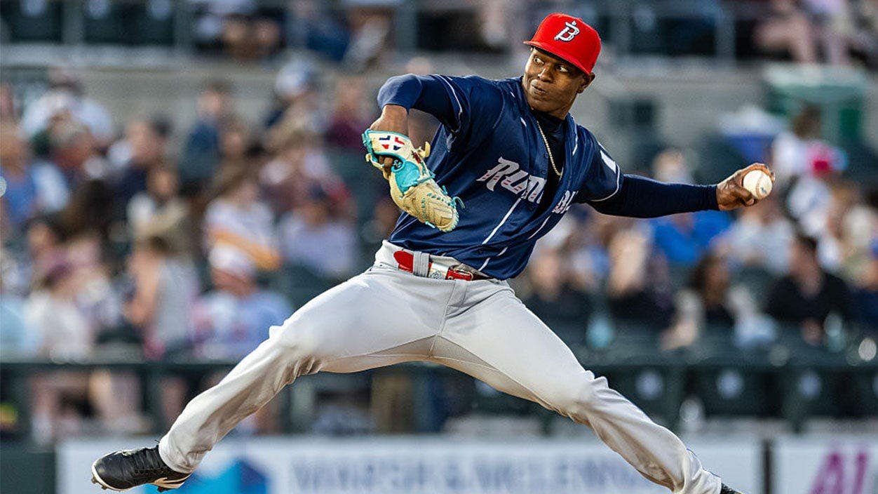 Read more about the article Mets call up pitcher known for his over the top strikeout celebrations as dismal season hits new level