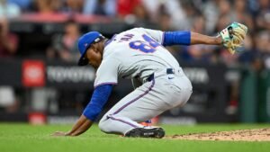 Read more about the article Ex-MLB pitcher gives his take on Mets reliever Jefry Yan’s wild strikeout split celebration
