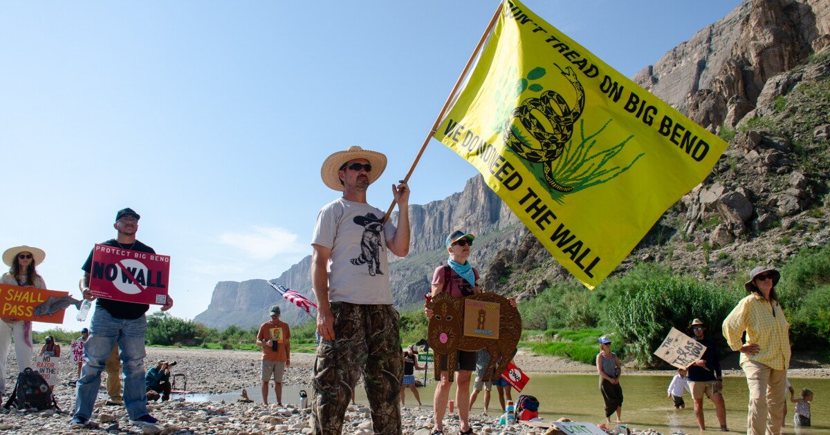 You are currently viewing At Big Bend National Park, bulldozers begin clearing pristine desert land for border barrier work