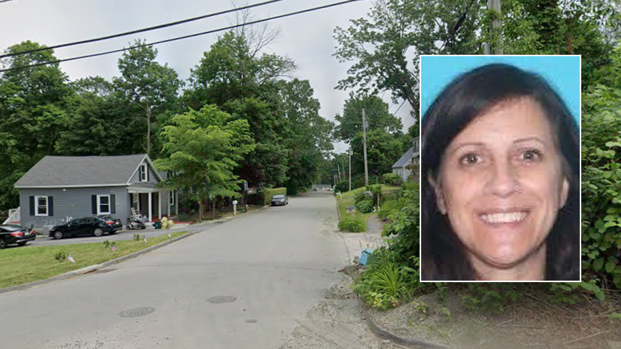You are currently viewing Police hunt woman who may be armed after veteran officer found dead at home