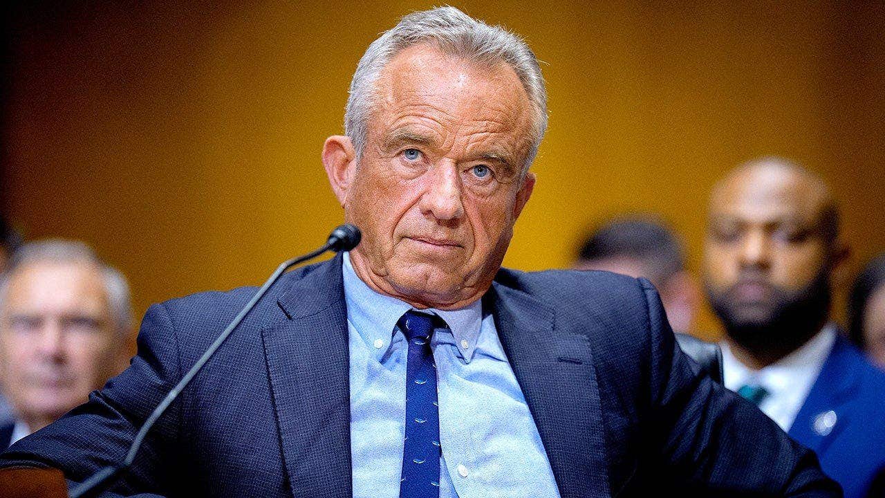 You are currently viewing RFK Jr. accuses Dana Bash of COVID-era media malpractice on CNN