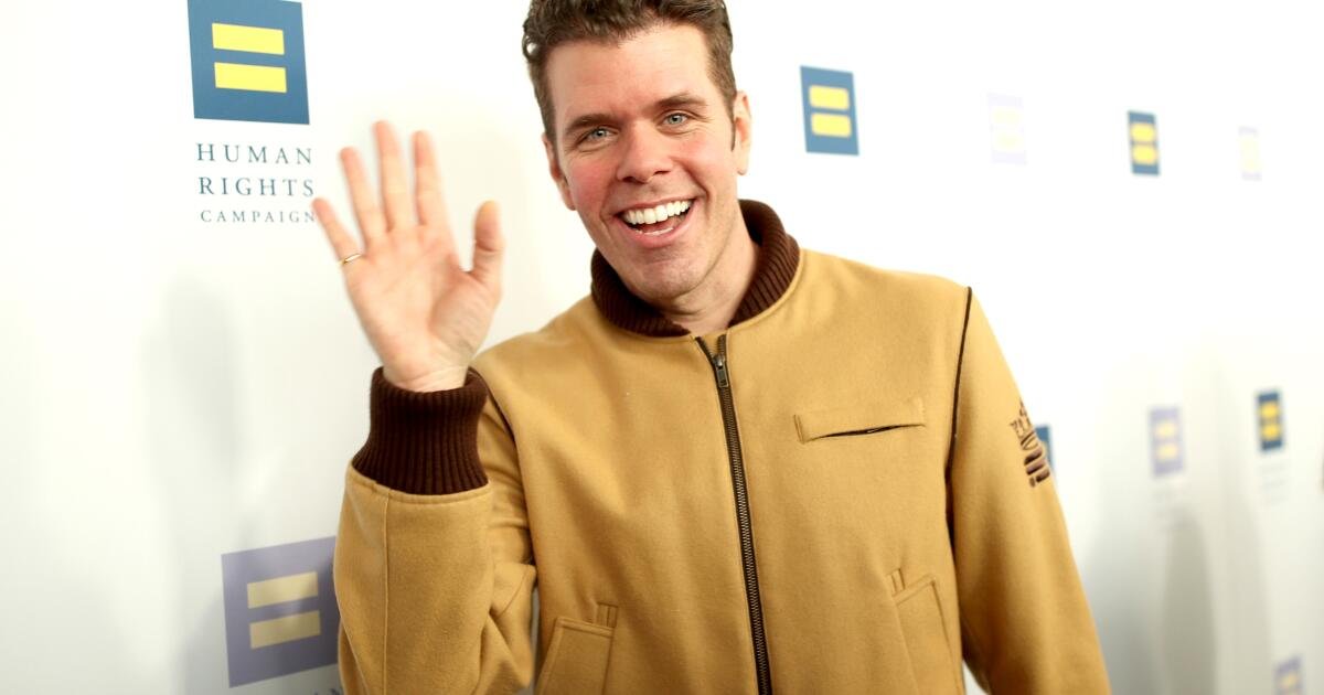 You are currently viewing Perez Hilton’s family offers health update after disturbing TikTok livestream