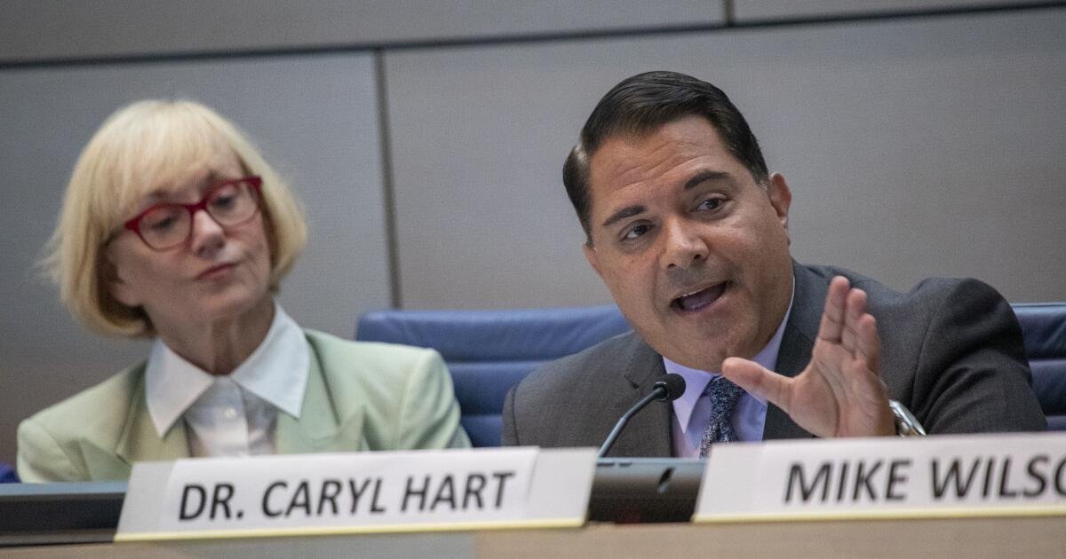 You are currently viewing As AI ‘therapists’ dish out advice, California lawmakers try to set some limits