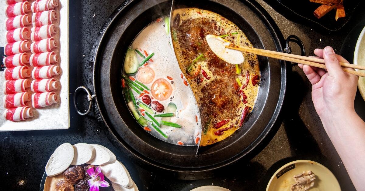 You are currently viewing Where to try hot pot in Los Angeles