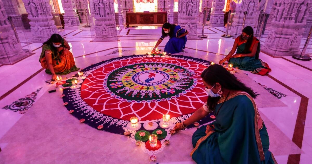 You are currently viewing A Diwali state holiday is on hold after a court challenge. Here’s why