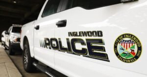 Read more about the article Multi-vehicle crash leaves 2 dead in Inglewood