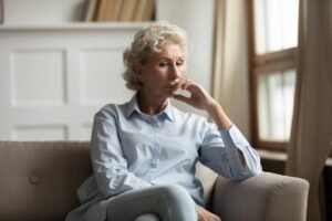 Read more about the article Dear Abby: I don’t see any point in meeting my daughter’s sister from the same mister