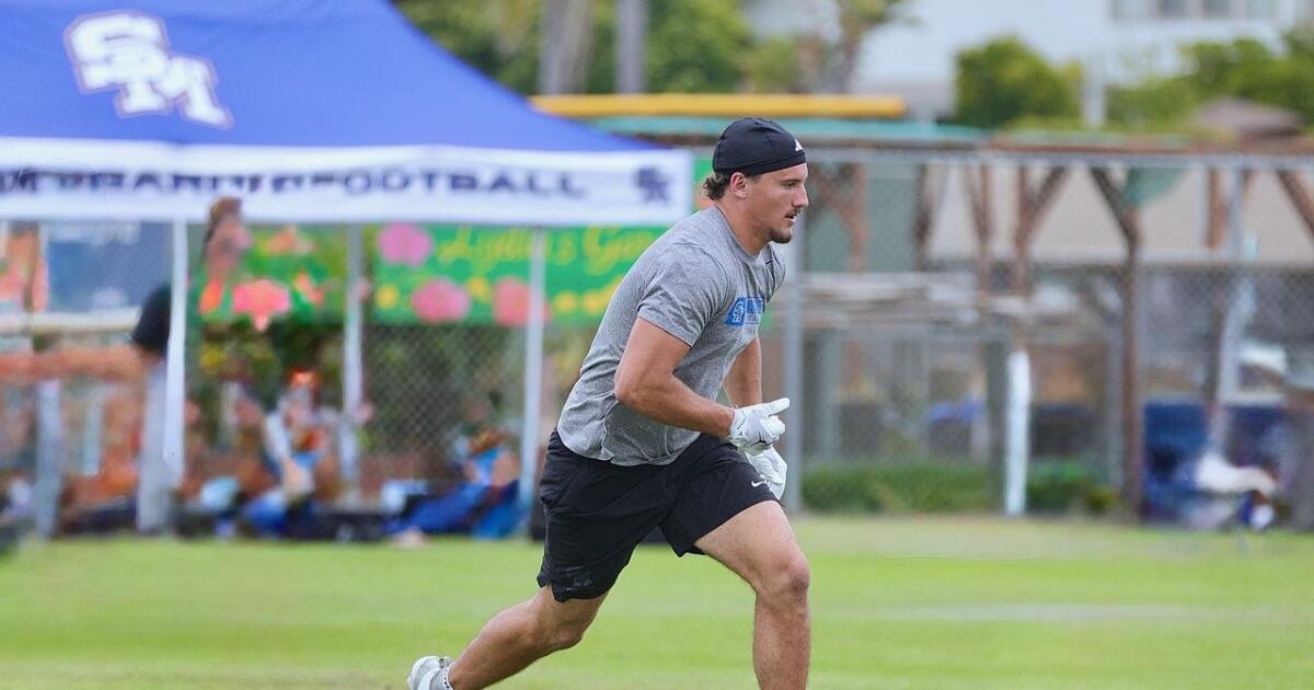 Read more about the article Santa Margarita High tight end Luke Gazzaniga is set to fight to the finish