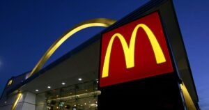 Read more about the article Slow burger sales cost McDonald’s U.S. chief his job