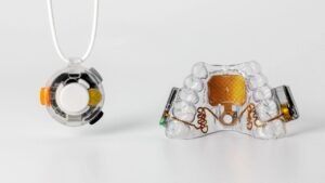 Read more about the article MouthPad lets you control a computer cursor hands-free with tongue