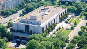 Read more about the article Smithsonian Institution houses over 157 million artifacts and specimens