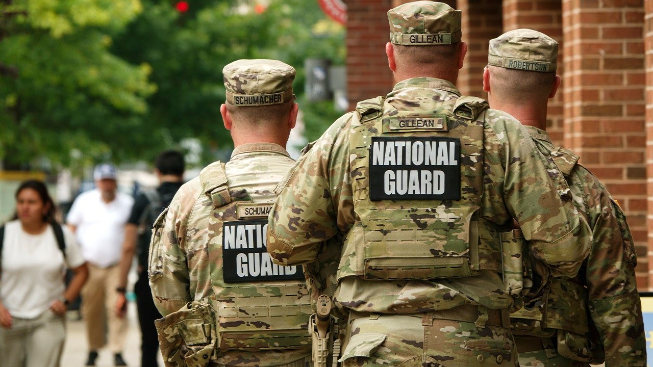 You are currently viewing Washington DC homicides drop 44% after National Guard deployed, data shows