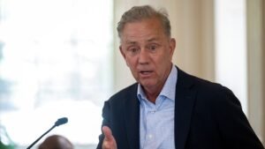 Read more about the article Connecticut Democrats decide who they want to be their next governor