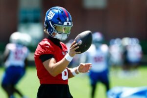 Read more about the article NFL picks, prediction: Will Jaxson Dart keep up his rushing touchdown production?