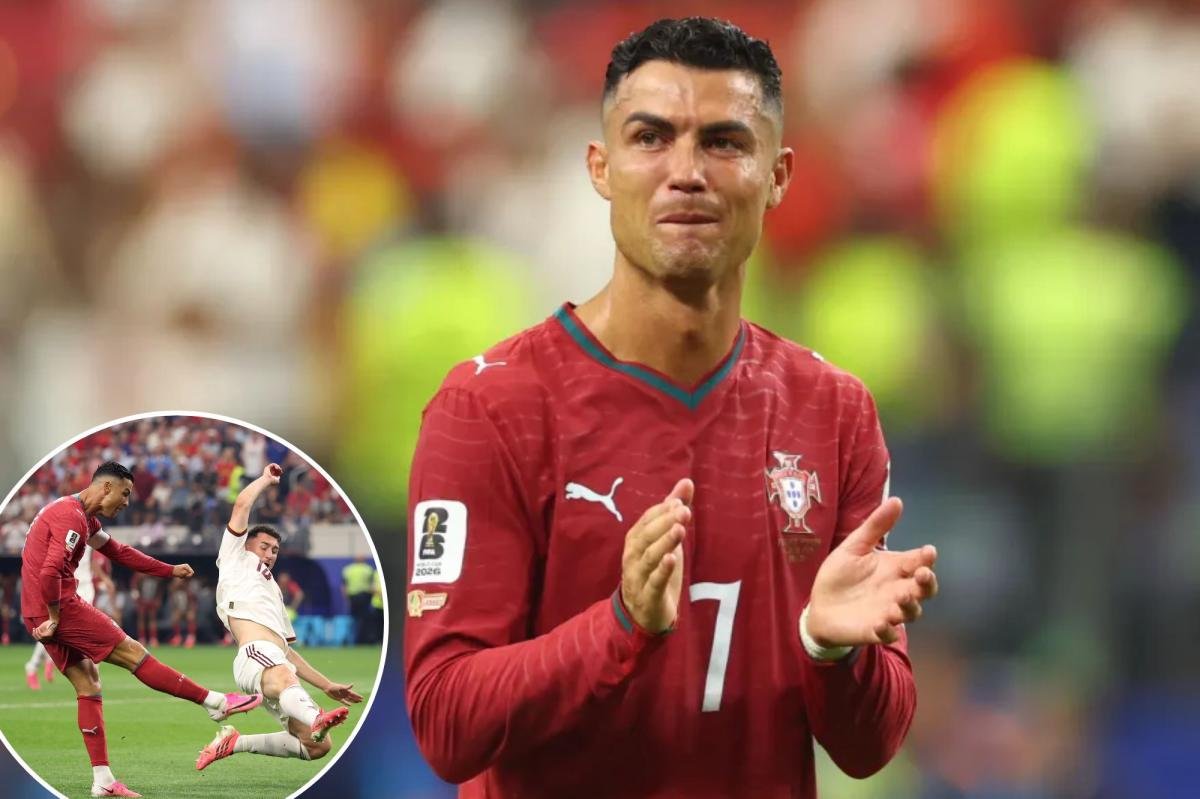 Read more about the article Cristiano Ronaldo drops retirement bombshell after World Cup heartbreak