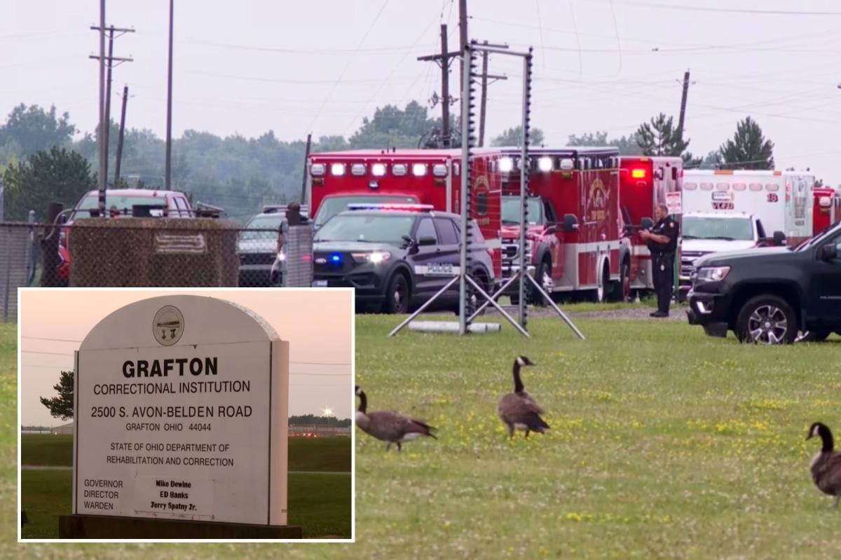 You are currently viewing 16 people hospitalized after lightning strikes Ohio prison